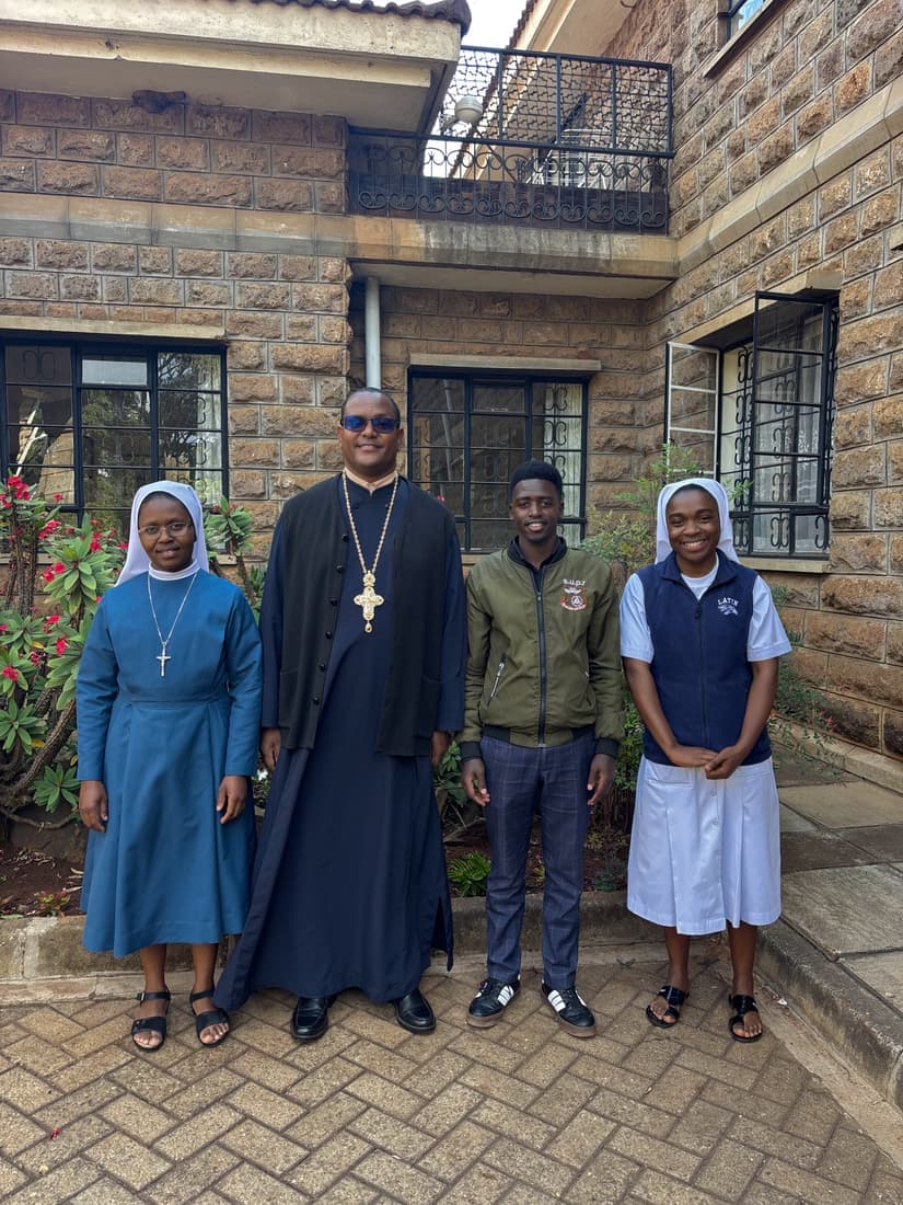 Participants with the Dimesse Sisters, who hosted the workshop.